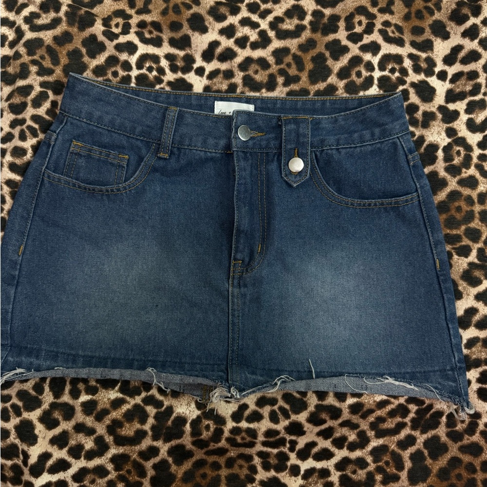 denim skirt